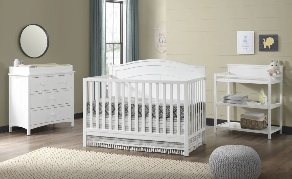 Oxford Baby North Bay 4 - in - 1 Convertible Crib, Snow White, GREENGUARD Gold Certified, Wooden Crib